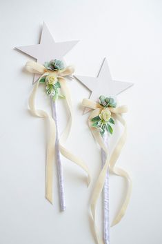 Lavender Wands, Sage Green Flowers, Peacock Ornaments, Flower Girl Wand, Wedding Wands, Flower Girl Bouquet, Rustic Flowers