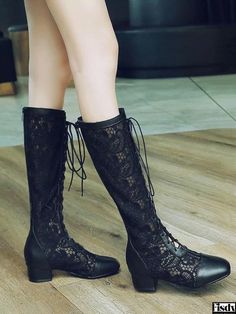 Fisdy - Elegantes botas de cordones para mujer con puntera cuadrada y tacón grueso Fairycore Shoes, Women's Lace Up Boots, Heeled Lace Up Boots, Fall Heels, Heel Boots For Women, Calf High Boots, Fashion Shoes Heels, Black Chunky Heels, Chunky Heels Boots