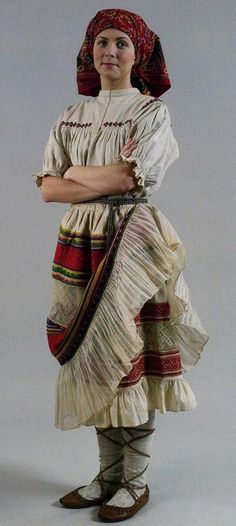 Russian traditional costume. Summer outfit of a peasant woman from Vologda Province, late 19th century. #folk #art #textile Russian Traditional Clothing, Russian Dress, Russian Clothing, Russian Culture, Ethnic Dress, Russian Fashion, Traditional Costume