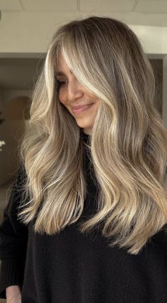 Cameron Wimberly Hair, Long Haircuts Blonde, Autumn Blonde Balayage, Lived In Natural Blonde, Light Brown With Dimension, Blonde To Dark Blonde Before And After, Blonde Hair With Natural Roots, Blonde Autumn Hair, Zoom Hairstyles