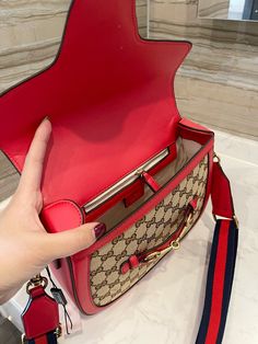 PRODUCT��DETAILS Includes Shipping bags, dustbag sleeper, care manual, booklet, tag. Name Brand Handbags, Trendy Purses, Gucci Purses, Brand Handbags, Top Handbags, Cute Handbags, Handbag Heaven, New 2023, Gold Ounce