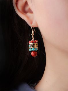 Nepal exotic earrings Tibetan ethnic style online celebrity temperament Joker earrings retro niche show face thin earrings.



Size: 2.3CM * 1.2CM Tibetan Earrings, Ethnic Style, Beauty Accessories, Ethnic Fashion, Nepal, Product Launch, Jewelry Making, Drop Earrings, Celebrities