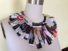 Fashion Project Ideas, Trash Clothing, Collage Clothes, Collage Necklace, Trash Fashion, Ropa Upcycling, Upcycling Fashion, Recycled Dress, Recycled Fashion