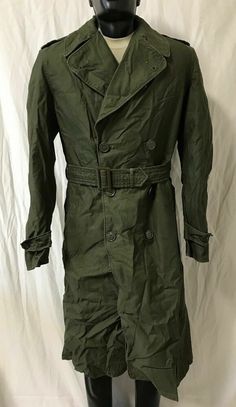 Retro Military Outerwear For Fall, Wwii Women Uniform, 1960 Outfits, Wwii Women, Vintage Military Winter Utility Jacket, Military Style Hunting Outerwear With Multiple Pockets, Military Field Jacket, Women's Uniforms, Military Hunting Outerwear With Pockets