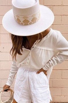 Extra wide grosgrain band wool felt hat with shell pattern. One Size, adjustable velcro inside the hat to fit any size Color: IvoryALL SALES ARE FINAL Luxury White Elegant Hat Bands, Boho Embroidered Dress, Ivory Hat, Off White Lace Dress, Nude Lace Dress, Black Fedora Hat, Black Fedora, Crochet Lace Dress, Boater Hat