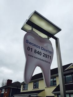 Dental Signage, Dental Content, Dentist Office Design Interiors, Selfie Point, Dentist Office Design, Interior Signage, Dental Doctor, Led Sign Board