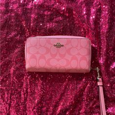 Limited Edition Pink Coach Zip Around Wallet Sold Out Coach Pink Wallet, Pink Coach Wallet, Amazon Orders, Pretty Purses, Bath Body Works Candles, Cute Birthday Ideas, Luxury Bags Collection, Pink Wallet, Buy List