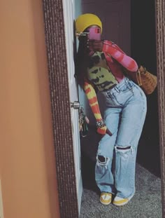 Lime Green Uggs Outfit, All Tan Outfit, Cold Birthday Outfit Baddie, Streetwear Fashion Women Spring, Chill Spring Outfits, Colorful Outfits Black Women, Earthy Outfits, Pics Inspo