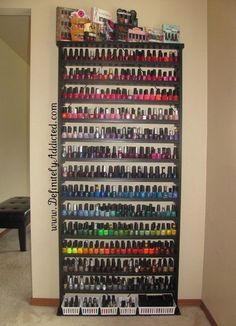 Girls still complaining they can't find a color to match their outfit lol Nail Rooms, Makeup Room Ideas, Nail Polish Storage, Nail Polish Organizer, Storage Idea, New Nail Polish, Paint Storage, Nail Room, Makeup Rooms