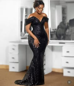 African Evening Dresses, Birthday Gowns, Lace Dress Classy, Classy Gowns, Lace Gown Styles, Lace Dress Styles, Dinner Dress Classy, African Lace Dresses