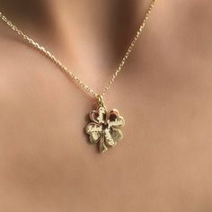 "Tiny Gold Clover Necklace,Personalized Lucky Leaf Jewelry,Good Luck Gifts,Silver Good Luck Charms,Family Necklace,Initial Necklace, Delicate clover necklace. Great layering necklace or pretty by itself. Make this your good luck charm! -Materials Sterling Silver, 14K Gold Filled, Rose Gold Filled HOW TO ORDER & ADD PERSONALIZATION -Choose Material -Choose Necklace length -You can purchase it as blank or leave a note in the \"Note to Seller\" box when you checkout with your personalization de Elegant Name Necklace With Charms For Birthday, Dainty Personalized Good Luck Charm Necklaces, Personalized Charming Charm Necklaces As Gift, Personalized Initial Pendant Necklace For Good Luck, Silver Necklace With Flower Pendant And Name Detail, Silver Flower Pendant Necklace With Name, Silver Necklace With Name On Flower Pendant, Silver Name Necklace With Cross Pendant, Silver Cross Pendant Necklace With Name