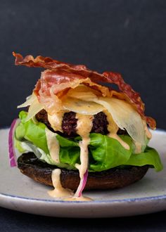 The Ultimate Plant Paradox Burger - Creative in My Kitchen Burger Creative, Gundry Diet, Gundry Recipes, Dr Gundry Recipes, Plant Paradox Diet, Beach Tips, Dr Gundry