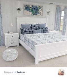 a bed room with a neatly made bed and two night stands