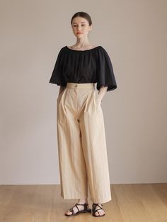 Composition : 53% cotton 47% nylonColor : BEIGE_S,BEIGE_M,BLACK_S,BLACK_MCountry of Origin : Republic of Korea Cropped Wide Leg Cotton Pants For Fall, Cropped Cotton Wide Leg Pants For Fall, Black Cropped Cotton Bottoms, Black Cropped Bottoms For Spring, Cropped Cotton Wide Leg Pants For Spring, Black Cropped Summer Pants, Black Cropped Pants For Spring, Black Cropped Work Pants, Black Cropped Pants For Workwear