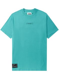 turquoise blue-green cotton jersey texture slogan print to the front slogan print to the rear appliqué logo crew neck drop shoulder short sleeves straight hem Vert Turquoise, Versace Outfit, Balenciaga Triple S, Custom Watch, Nike Air Max 97, Short Suit, T Shirt Vest, Sweaters Knitwear, Green Cotton