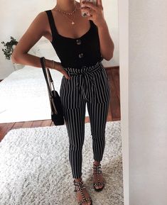 Striped Pants Outfit, Summer Work Outfits, Black Women Fashion, Outfit Goals, Striped Pants