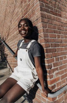 Get the vintage carpenter look with the canvas Ground Work Shortall. Discover more apparel at vans.com/womens Skate Girl, Overall Shorts, The Vintage, Overalls, Womens Shorts, Canvas, Pants, Clothes, Trousers