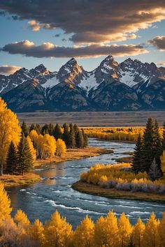 Thrills in Jackson Hole: Activities for Every Season Art Mountains, Mountain Landscape Photography, Road Trip Places, Scenery Landscape, Scenery Pictures, Whitewater Rafting, Mountain Travel, Autumn Scenery, Beautiful Places Nature