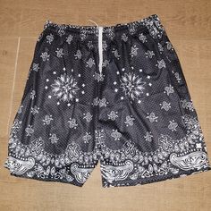 Nwot Xls Mesh Sorts Paisley Print Size Xl Mesh Shorts, Shorts Athletic, Paisley Print, Mens Shorts, Mesh, Paisley, Man Shop, Black, Color