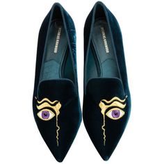 Pre-owned Nicholas Kirkwood Velvet Ballet Flats ($347) ❤ liked on Polyvore featuring shoes, flats, blue, women shoes ballet flats, ballerina shoes, blue flats, ballet flats, blue pointed toe flats and embroidered shoes Blue Ballet Shoes, Blue Velvet Shoes, Peacock Shoes, Velvet Ballet Flats, Small Heel Shoes, Nicholas Kirkwood Shoes, Ballet Shoes Flat, Blue Ballet Flats, Shoes Ballet Flats