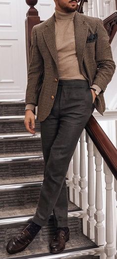 Brown Plaid Suit Men, Tweed Blazer Outfit Men, Lawyer Fashion Men, British Gentleman Style, Tweed Blazer Outfit, Preppy Menswear, Plaid Suit Men, Court Outfit, Brown Tweed Suit