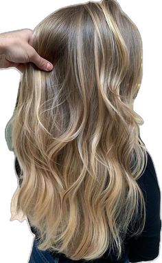 Shoulder Length Hair Cuts With Layers, Shorter Layered Haircuts, Old Money Blonde, Long Hair Layers, Money Hair, Light Brunette Hair, Hairstyles For All Hair Types