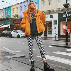 Street Fashion Plaid Zipper Checkered Board Straight Pants Trendy Winter Pants With Zipper Closure, Casual Winter Bottoms With Zipper Closure, High Waist Winter Pants With Zipper Closure, Checkered Pants, 90's Fashion, Pants Women Fashion, Mode Casual, Baggy Pants, Plaid Pants