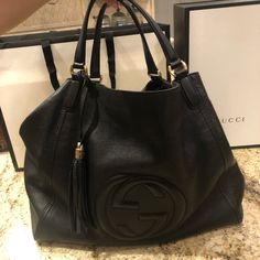 Gucci Soho Large Black Pebbled Leather Shoulder Bag. Gently Used. Comes With Original Box And Dust Bag. Price Is Firm. Condition Is Like New Chic Gucci Textured Leather Shoulder Bag, Designer Gucci Shoulder Bag In Soft Leather, Designer Gucci Soft Leather Shoulder Bag, Gucci Leather-lined Shoulder Bag For Shopping, Gucci Shoulder Bag With Leather Lining For Shopping, Gucci Leather Lined Shoulder Bag For Shopping, Black Gucci Shoulder Bag For Shopping, Black Gucci Purse, Small Canvas Bags