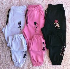 Cute Sweatpants Outfit, 10 Off, Lazy Outfits, Tomboy Style Outfits, Baggy Pants, Teenager Outfits, Cute Swag Outfits