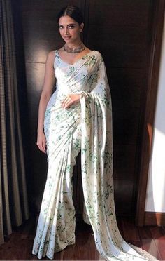 Deepika Padukone Saree, White Sari, Deepika Padukone Style, Modern Saree, Fancy Sarees Party Wear, Saree Designs Party Wear, Indian Fashion Saree