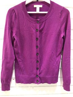 Banana Republic Women Extra Fine Merino Wool Cardigan buttons Small pink purple very good preowned condition L91 Rose Violette, Merino Wool Cardigan, Banana Republic Women, Wool Cardigan, Pink Purple, Merino Wool, Banana Republic, Violet, Wool