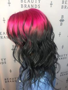 Hair Dye Roots Only, Pink Shadow Root Black Hair, Dyed Roots On Brown Hair, Hot Pink Ghost Roots, Dyed Roots Hair, Pink Roots Hair, Pink To Black Hair, Red Roots Brown Hair, Black Hair With Pink Roots