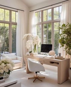 Feminine Home Offices, Cozy Home Office, Home Office Setup, Home Office Space, Dream House Interior, A Desk, Office Interior Design, Home Office Design, Dream Home Design