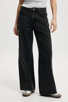 Relaxed Wide Jean Relaxed Fit High Waist Washed Black Bottoms, High Waist Relaxed Fit Washed Black Bottoms, Washed Black High Waist Relaxed Fit Bottoms, Washed Black High Waist Bottoms With Relaxed Fit, Relaxed Fit Wide-leg Jeans With Elastic Waistband, Non-stretch Cotton Wide-leg Jeans, Relaxed Fit Wide Leg Pull-on Jeans, Cheap Wide Leg Pull-on Jeans, Non-stretch Medium Wash Jeans With Button Closure