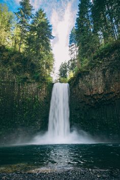 #waterfall #nature #travel #naturephotography #photography #waterfalls #water #landscape #hiking #adventure #travelphotography #mountains #naturelovers #photooftheday #explore #river #landscapephotography #wanderlust #ig #love #travelgram #waterfallsofinstagram #beautiful #forest #instagood #instagram #hike #outdoors #waterfallphotography #bhfyp Waterfall Quotes, Oregon Nature, Waterfall Wallpaper, Waterfall Pictures, Waterfall Photo, Mountain Waterfall, Waterfall Landscape, Iguazu Falls, Image Nature