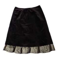 Hanna Andersson Black Velvet Skirt With Gray Ruffle Lined Womens Small 4/6 Us Skirt Is New With Tags. * Skirt-100% Cotton * Lining - 100% Polyester * Black Velvet Skirt * Gray Polka Dot Ruffle * Elastic Waist * Side Zipper And Button Closure * Ruffle Shows Approx. 4" * Waist - 27" * Waist To Hem W/ Ruffle- 24" Grunge Skirt, Black Velvet Skirt, Velvet Mini Skirt, Velvet Skirt, Hanna Andersson, Gray Skirt, Black Velvet, Side Zipper, Polka Dot