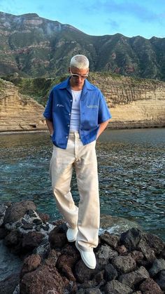 Men Linen Outfit Summer, Linen Outfit Summer, Summer Denim Outfits, Outfit Homme, Vacation Outfits Men, Linen Outfit, Gala Outfit, Breathable Clothes