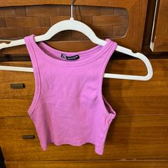 Womens Crop Top Size Large Never Worn Basic Zara Crop Top For Summer, Pink Stretch Crop Top By Zara, Zara Pink Stretch Crop Top, Zara Pink Fitted Tank Top, Zara Fitted Pink Tank Top, Fitted Zara Pink Tank Top, Fitted Pink Zara Tank Top, Zara Pink Tank Top For Spring, Womens Crop Top