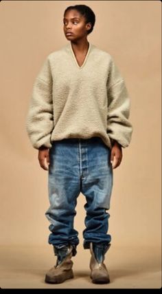 Yeezy Season 1, Disco Fashion, Personal Style Inspiration, Men Stylish Dress, Fashion Aesthetics, Sweatshirt Short Sleeve, Mood Board Fashion