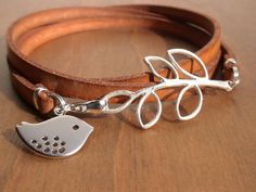 Made by Kekugi: multi wrap camel flat leather bracelet with silver leaf connector and bird. via Etsy. Wrap Armband, Brown Leather Bracelet, Leaf Bracelet, Victorian Lace, Bracelet Leather, Leather Work, Everyday Jewelry, Girly Girl, Leather Jewelry