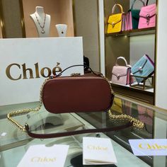 Size: Standard Size It comes with Dust box, Care manual, Tag, and Paper bag. Chloe Bags, Lady Bags, Chloe Bag, New Handbags, Beautiful Bags, Bags Shoes, Luxury Items, Wallet Men, Travel Bags