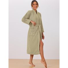 This robe is the perfect combination of comfort and functionality. This robe typically includes a long robe and a tie waist. The fluffy fabric is warm thick and super water-absorbent, offering a good experience while showering, spa, sauna or pool, and soft on the skin, keeping warm and comfortable all night in fall and winter. The robe made from fluffy flannel adds a feminine and lovely touch, making it perfect for women who want to feel comfortable but also look pretty. The plush Flannel robe i Terry Cloth Bathrobe, Flannel Robe, Matching Robes, Flannel Women, Women's Robe, Sleeve Packaging, Shawl Collar, Terry Cloth, Mustard Yellow