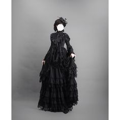 An item that will make you look like a mysterious queen from the medieval era. A jumper skirt richly decorated with black lace embroidery, a petticoat with an elegant silhouette, and an embroidered gothic blouse captivated by its delicate decoration. Fascinated by the dramatic and dark atmosphere. 
 
 
 ＜Item＞ 
 
 Jumper skirt 
 
 
 
 Petticoat 
 
 
 
 Blouse 
 
 
 
 
 ＜Size＞ 
 
 Jumper skirt 
 
 S size 
 
 Length: 110cm 
 Bust: 84cm 
 Waist: 66cm (*6cm elasticity adjustment possible) 
 
 M size Black Long Sleeve Victorian Costume Dress, Halloween Victorian Dress With Ruffles, Vintage Medieval Dress For Halloween, Black Victorian Dress With Long Sleeves For Halloween, Vintage Underbust Dress For Costume Party, Fitted Gothic Costume With Ruffles, Halloween Victorian Dress With Ruffles For Costume Party, Victorian Ruffled Dress For Halloween Costume Party, Victorian Halloween Dress With Historical Design