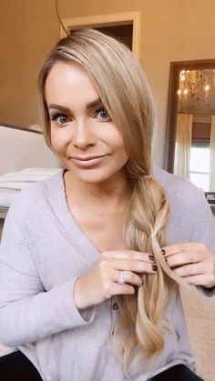 mytexashouse on Instagram: Here is my quick and easy faux fishtail braid tutorial that many of you had requested! I know this isn’t my typical content...but since we… Faux Fishtail Braid Tutorials, Fake Fishtail Braid, Faux Fishtail Braid, Faux Fishtail, Fishtail Braid Tutorial, Faux Braid, Fish Tail Side Braid