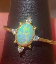 Stunning Australian Crystal Opal And Solid Gold Ring Sun Ring, Australian Opal Ring, Ring Jewellery Design, Opal Ring Gold, Gold Sun, Jewelry Auction, Crystal Opal, Jewelry Design Earrings, Rings Jewelry Fashion