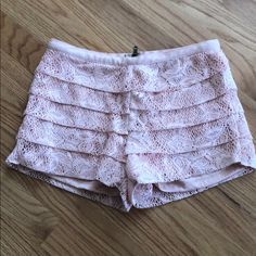 Blush Colored Shorts Never Worn From Wet Seal. Perfect For The Beach Or Dress Up With Heals And A Cute Top. Smoke And Pet Free Home. Feminine Stretch Shorts For Spring, Feminine Pink Stretch Shorts, Crochet Lace Shorts, Teal Shorts, Dressy Shorts, Stretch Denim Shorts, Crochet Shorts, Short Lace Dress, Distressed Denim Jeans