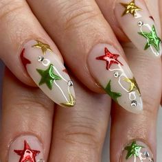 Grungy Christmas Nails, Funky Christmas Nails Design, Maximalist Christmas Nails, Christmas Aura Nails, Christmas Y2k Nails, Chrome Stars Nails, Alt Christmas Nails, Vintage Christmas Nails, Y2k Christmas Nails