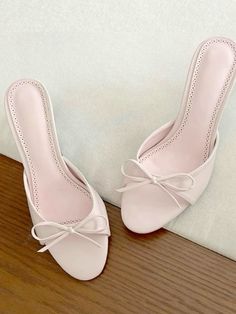 Pink Ribbon Heels, Pink Shoes Aesthetic, Cute Pink Heels, Mules Shoes Outfit, Romantic Shoes, Sandals Aesthetic, Feminine Sandals, Light Pink Heels, Pretty Heels