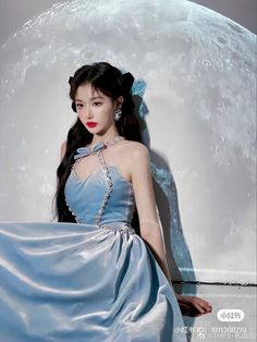 Asian Prom Dress, Snow Kong, Pretty Prom Dresses, Fantasy Dress, Kpop Fashion Outfits, Stage Outfits, Kpop Outfits, Elegant Outfit