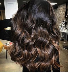 Dark Balayage, Brown Hair Trends, Bronde Hair, Medium Long Hair, Short Natural Hair Styles, Hair Color Balayage